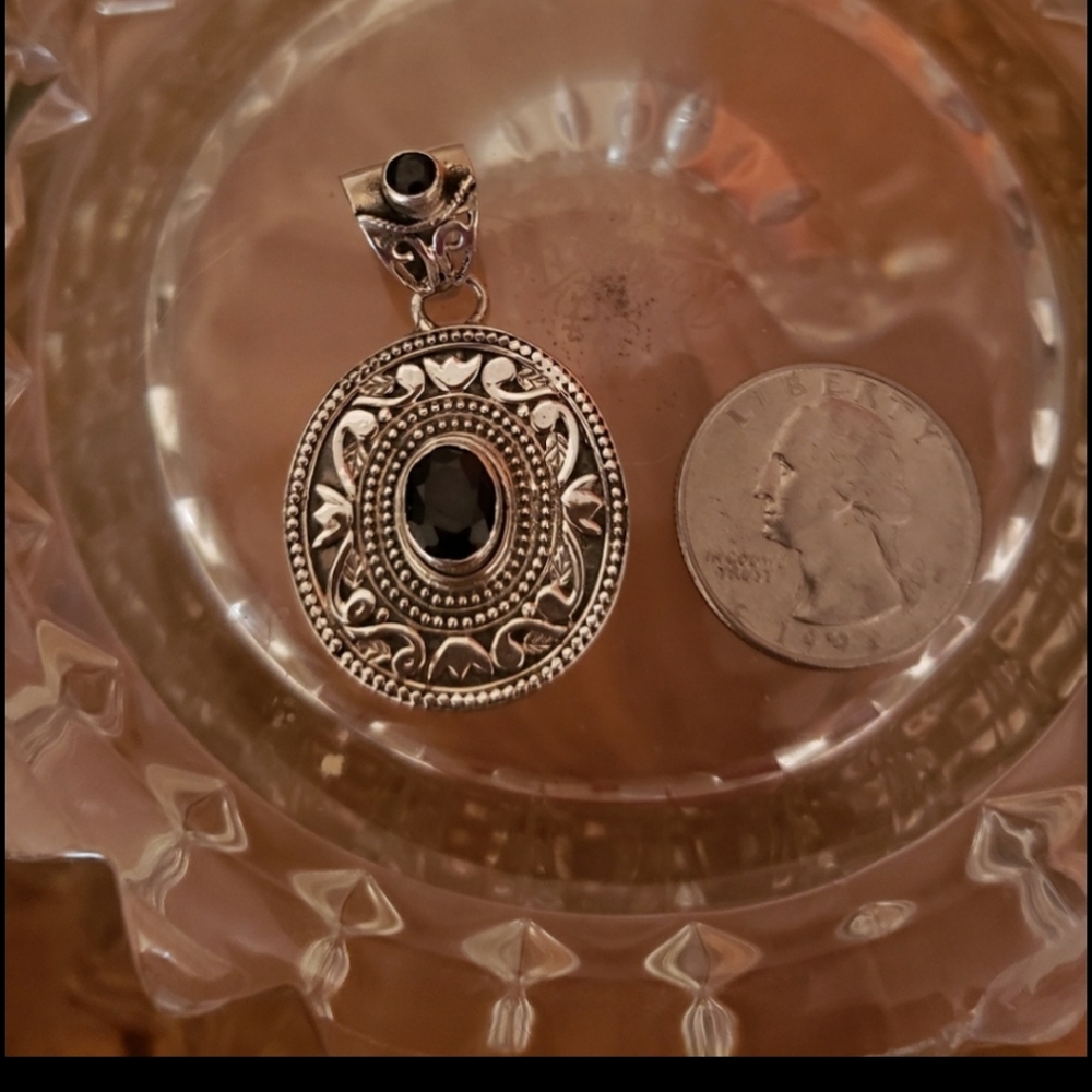 🤩Blue Sapphire Pendant🤩